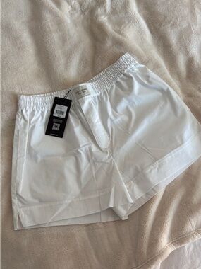 Cuts Clothing White High-Waist Cotton Shorts